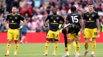 منافسة حامية.. برشلونة يسعى لإنقاذ نجم يونايتد أمام تحدي ريال مدريد